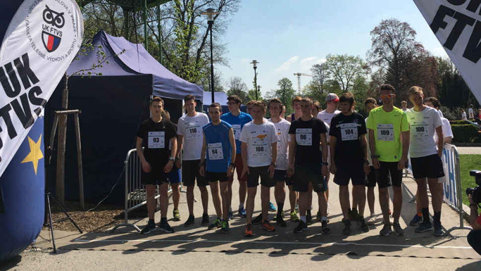 Pro účast ve finále Juniorského maratonu si doběhli gymnazisté z Olomouce a Šumperku 