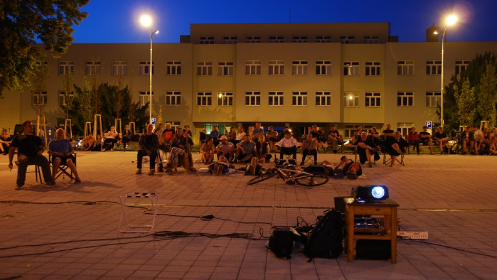 Letní kino Prostoru Prostějov: Na kometě