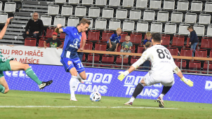 Po Lébrovi chce do klubu i uskupení bývalý hráčů a podnikatelů