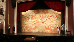 Moravské divadlo má zrestaurovanou oponu