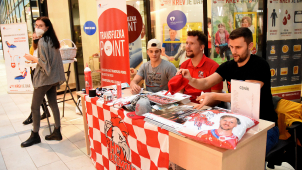 Transfuzka point navštívili hokejisté HC Olomouc