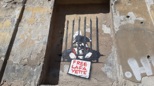 Mladík z Francie se opil a usnul v Lafayettově ulici