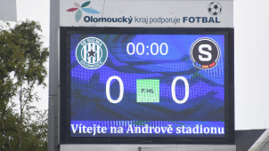 Andrův stadion má novou LED obrazovku, město nic nestála