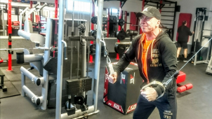 Kulturista Šerý střádá plány v Karlových Varech