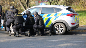 Hasiči, policisté i záchranáři trénovali zásah proti střelci