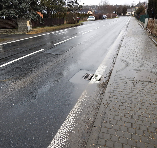 Kraj čekají opravy silnic za 700 milionů korun