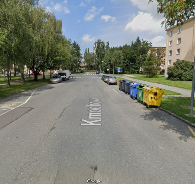 Dělníci na třídě Svornosti začali s opravou dalšího úseku cesty