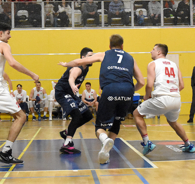 BK REDSTONE hraje v Praze Na Folimance