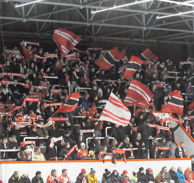 Hokejisté HC Olomouc znovu padli v Pardubicích