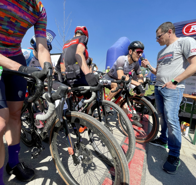 Ve Střeni vyhrál v gravelu Kalojíros, Kulhavý dojel čtvrtý