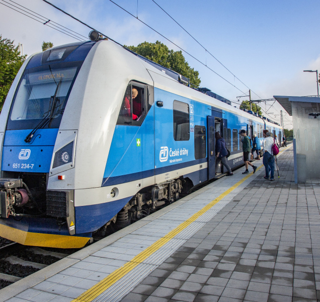 Na nové železnici z Olomouce do Šumperku kolabuje doprava