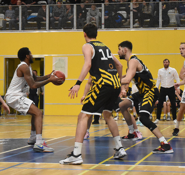 Basketbalisté BK REDSTONE nezvládli koncovku