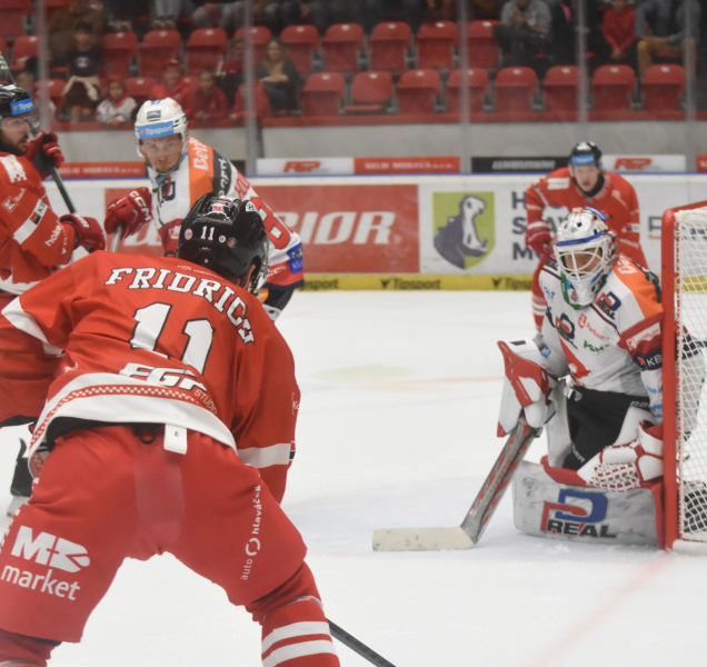 Hokejisté HC Olomouc si poradili s Budějovicemi