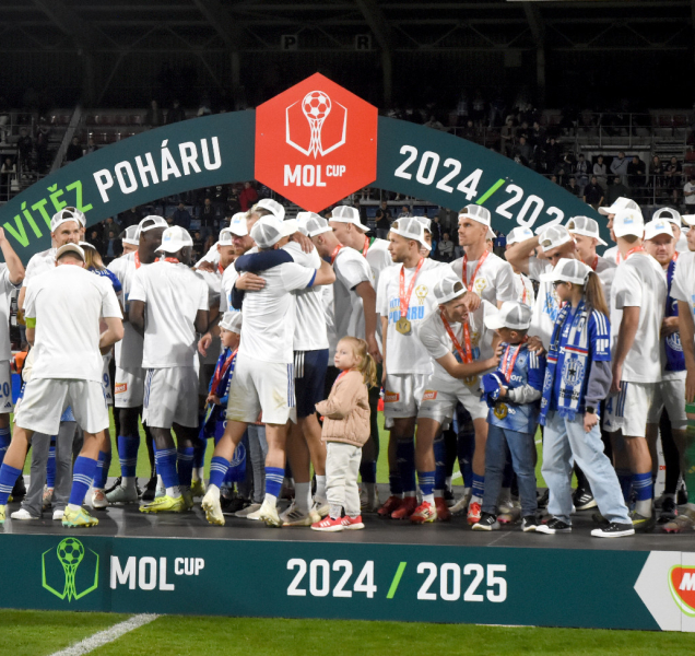 Po třinácti letech zase pohár, Sigma nedala Spartě šanci