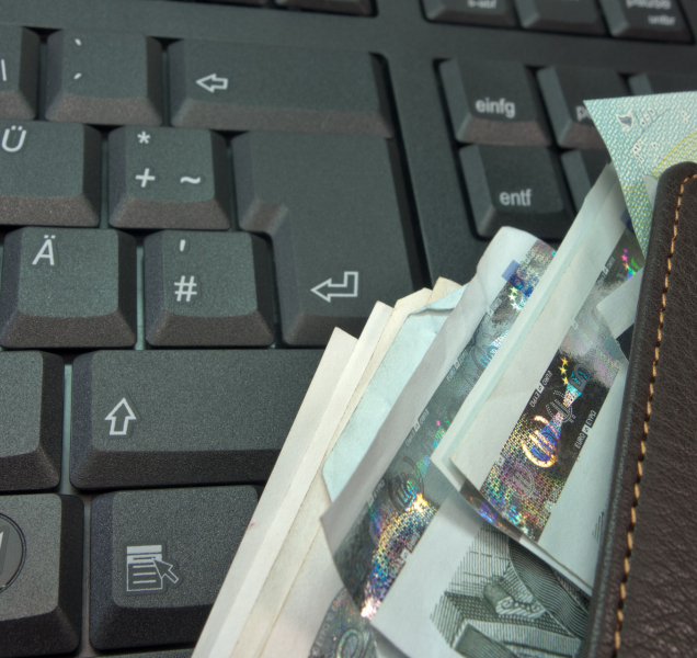 Bankovní úřednice zachránila ženě statisíce korun