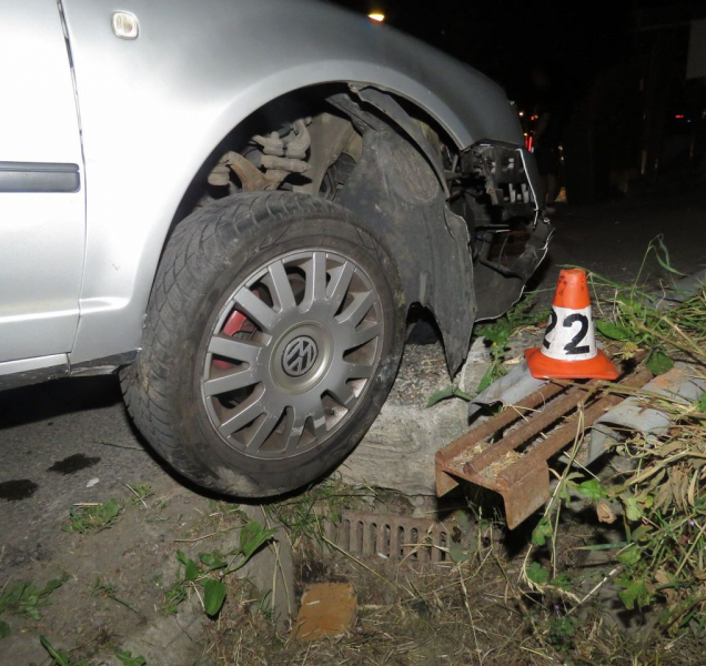 V Rapotíně boural opilý řidič, naštěstí nikoho nezranil