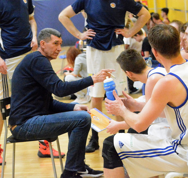 Chceme znovu do play-off, říká Michal Pekárek
