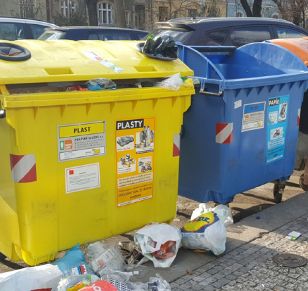 Populismus, nebo geniální tah? Hnutí spOLečně chce zrušit poplatek za popelnice