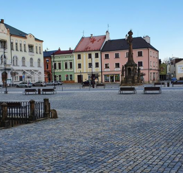 V uzavřených obcích se může začít pracovat