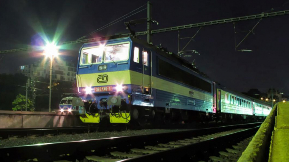 Blesk udeřil do zabezpečovacího systému u Zábřehu, vlaky měly dvouhodinové zpoždění
