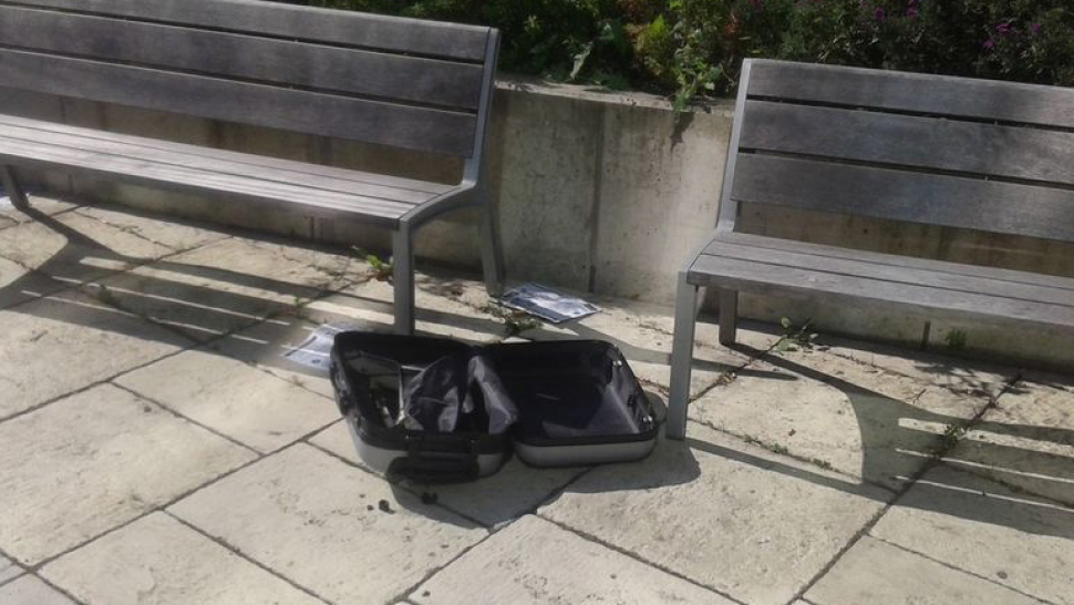 Olomoucký Magistrát vyklizen kvůli podezřelému kufříku, o bombu nešlo