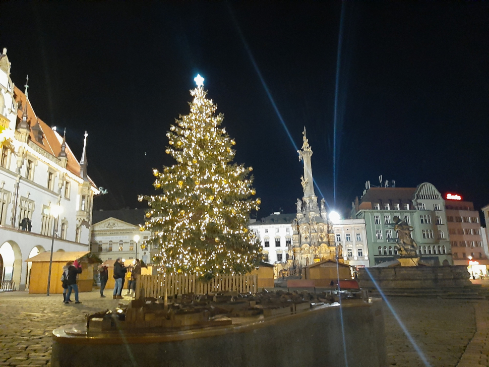 Naděje právě rozsvítila Horní náměstí v Olomouci