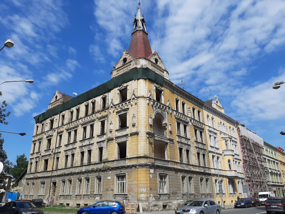 Čtenářská výzva: Olomoucké stavby, které potřebují opravit
