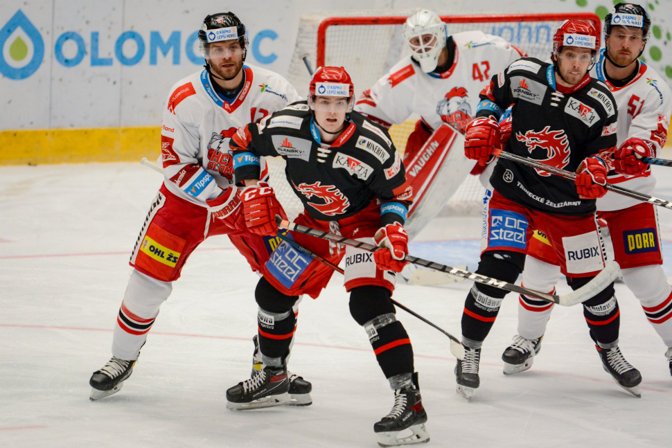 Hokejisté HC Olomouc doma těsně prohráli s Třincem