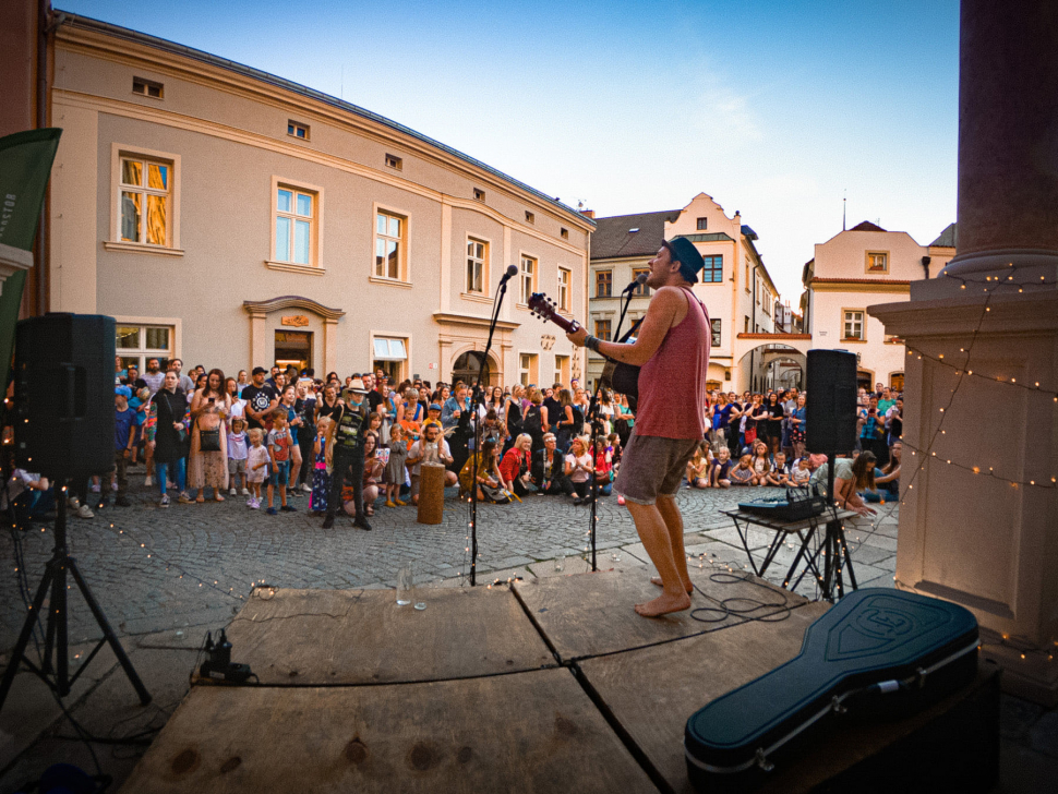 Olomouc (o)žila hudbou, v ulicích zahrál i Voxel
