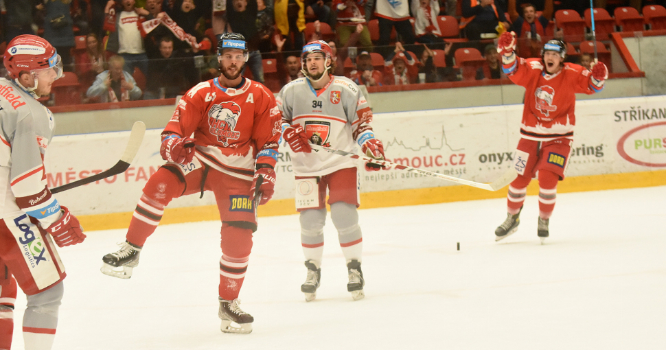 Hokejisté HC Olomouc s Hradcem prohráli