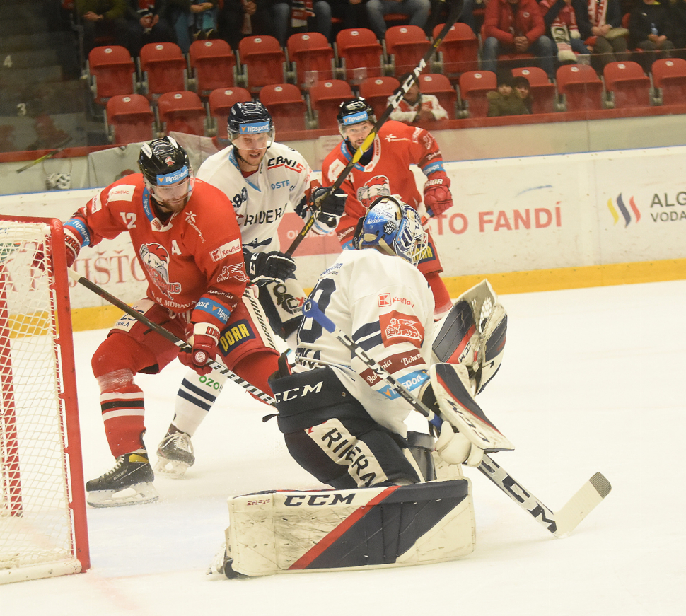 Hokejisté HC Olomouc prohráli ve Vítkovicích