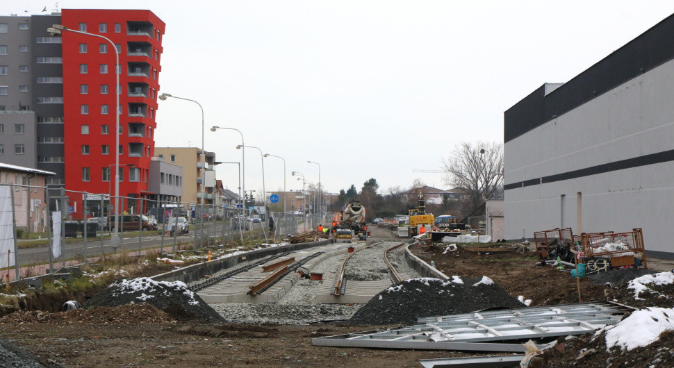 Stavba tramvajové trati v lednu uzavře křižovatku u Billy