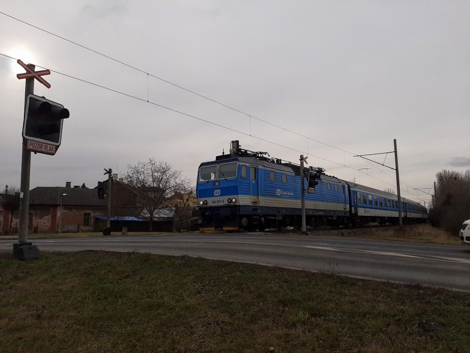 První humanitární vlak pro uprchlíky odjel z Ukrajiny do Česka