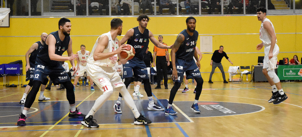 Basketbalisté BK REDSTONE prohráli s Ostravou