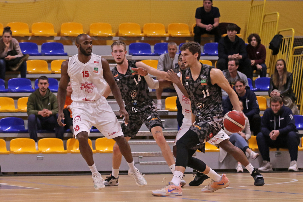 Basketbalisty BK REDSTONE posílil David Škranc