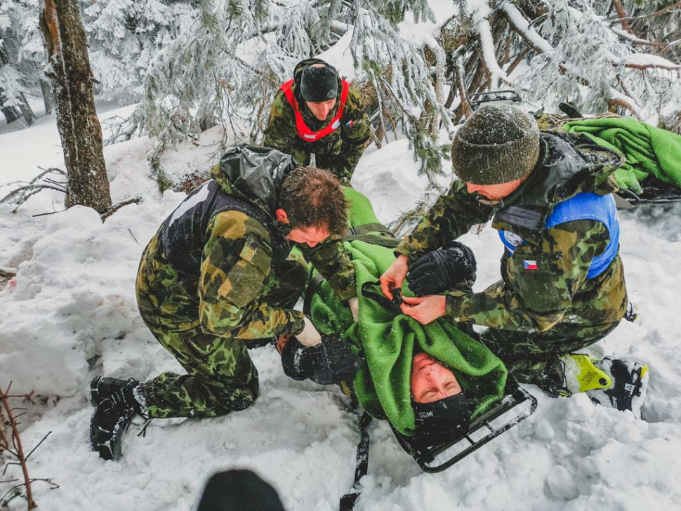 Evropští vojáci jdou trénovat přežití v extrémní přírodě Jeseníků