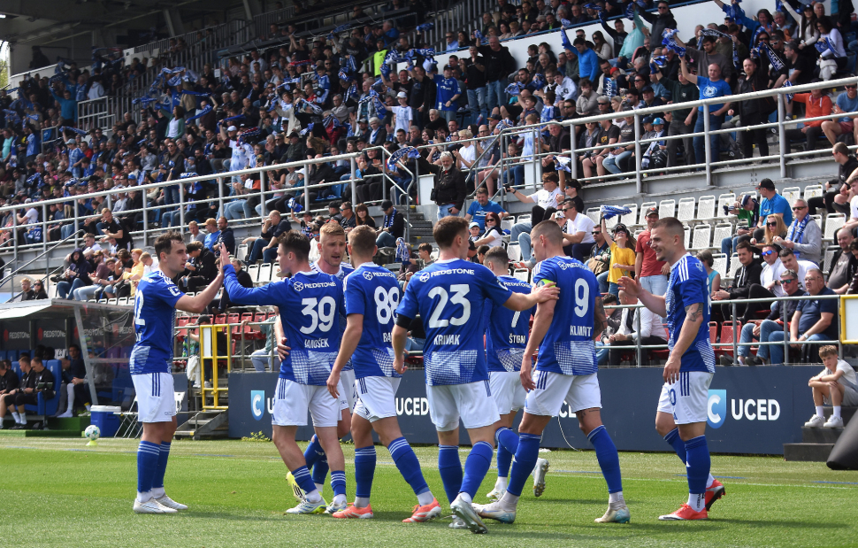 Fotbalistům SK Sigma se zápas v Praze povedl