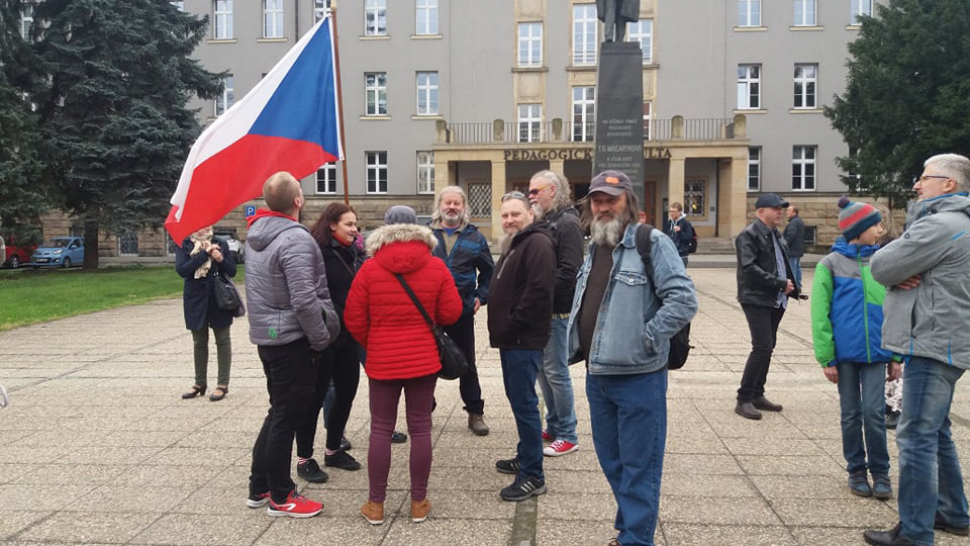 Živě: Olomouc se připojila k Pochodu pro nezávislost justice
