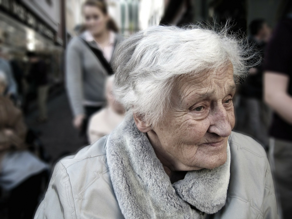 Na Olomoucku přibývá podvodníků, kteří chtějí okrást seniory