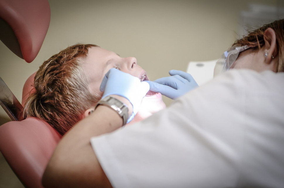 Zubní pohotovost na fakultce se dočasně stěhuje